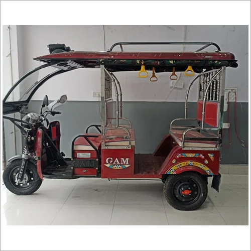 गम बैटरी ऑपरेटेड ई रिक्शा सकल वजन: 210 किलोग्राम