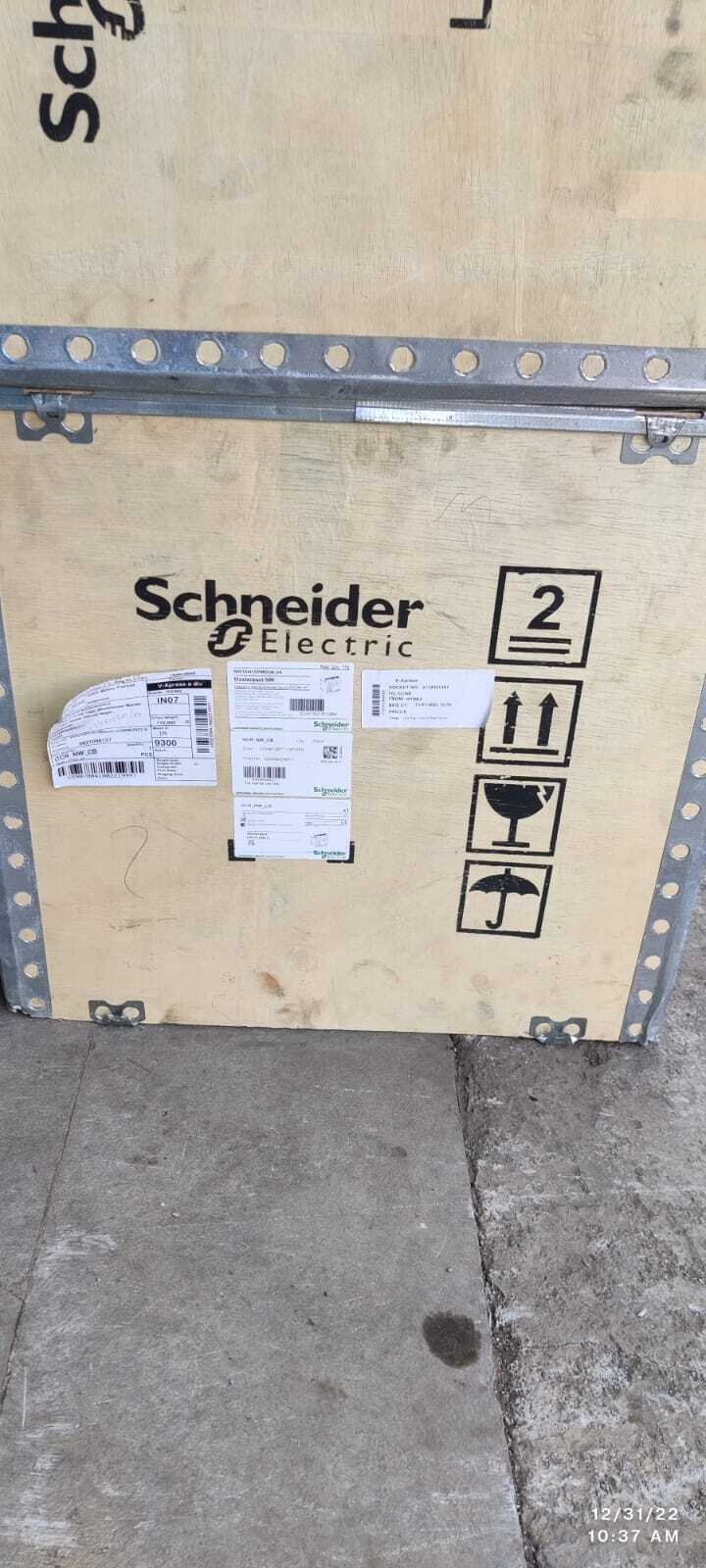 Schneider Masterpact Nw Circuit Breaker