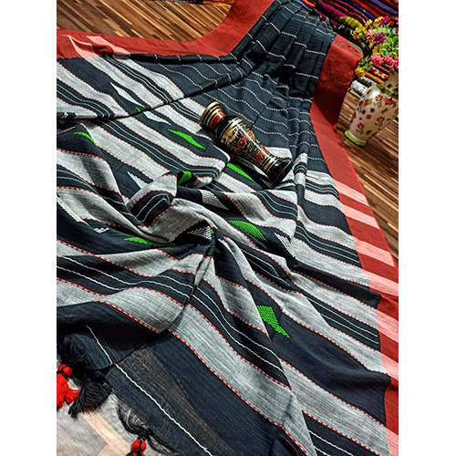 विभिन्न उपलब्ध पार्टी वियर बिपोनी साड़ी