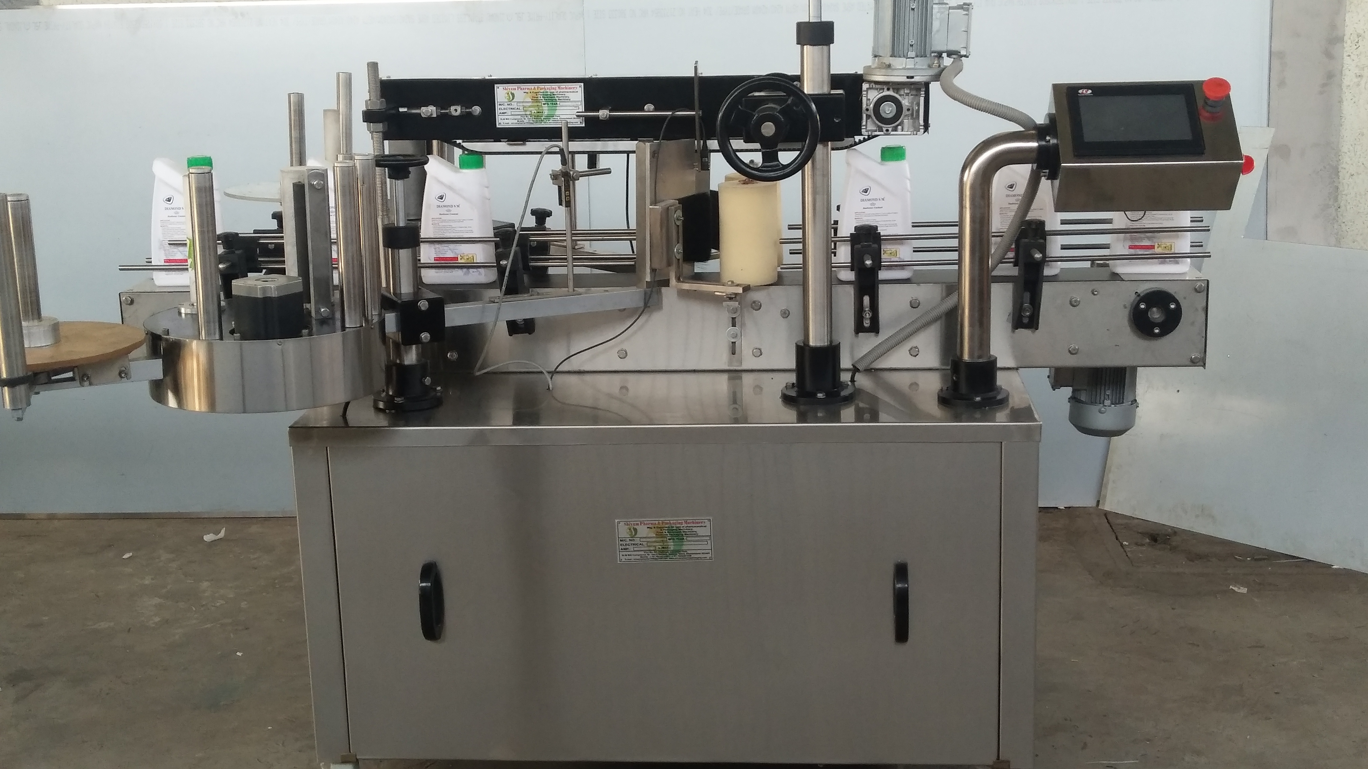 Bottle Sticker Labeling Machine - Steel Build, Electric Drive Type, 210-240v | Touch Screen, Eco Friendly, High Efficiency, 1-year Warranty