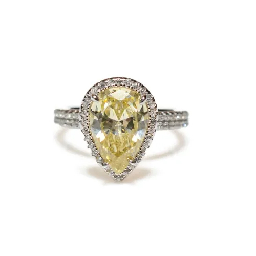 925 Akira Sterling Silver Ring Gender: Women