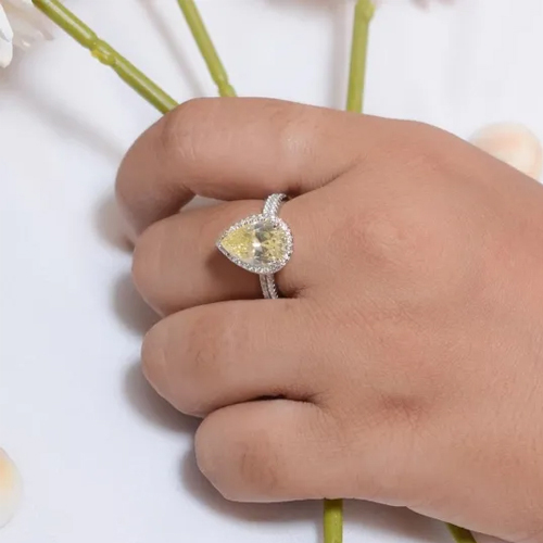 925 Akira Sterling Silver Ring Gender: Women