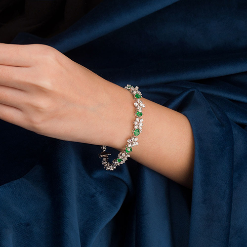 एंटी एलर्जी लेडीज फैंसी ब्रेसलेट