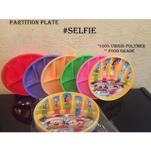 सेल्फी प्लास्टिक पार्टीशन प्लेट