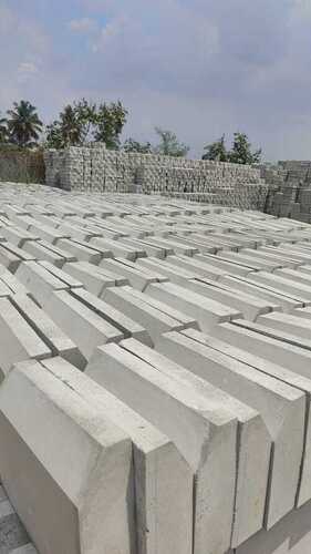 उच्च गुणवत्ता वाली आरसीसी रेडीमेड कंपाउंड वॉल