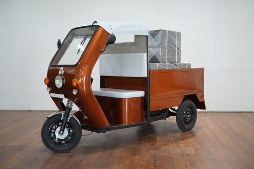 E BUZZ CARGO (LOADER) - L2000xW800xH1500 mm, Brown | Lithium-ion, 1 kW Motor, 250 kg Load Capacity, 80 km Range, Eco-friendly, Maintenance Free, Long Life, Great Mileage