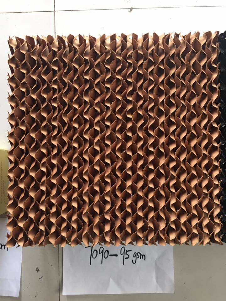 Cellulose Pad - 600-1800 Mm, Humidification, Brown & Green Brown, Window Mount Design For Industrial Applications
