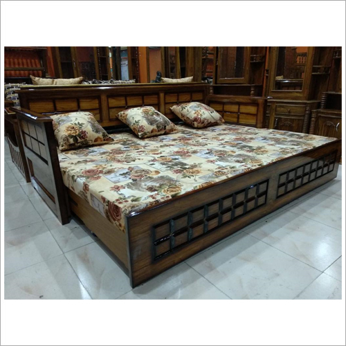 Wooden Box Bed Carpenter Assembly