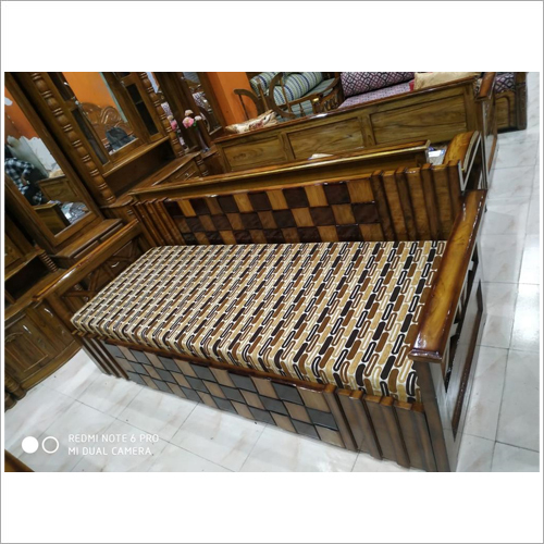 Wooden Box Bed Carpenter Assembly