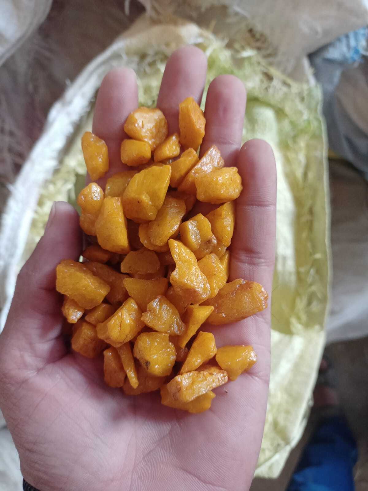 Aquarium Tank Decoration For Color Coated Water Proof Quartz Red Chips And Aggregate - Artificial Stone Type: Crystallized Glass Stone