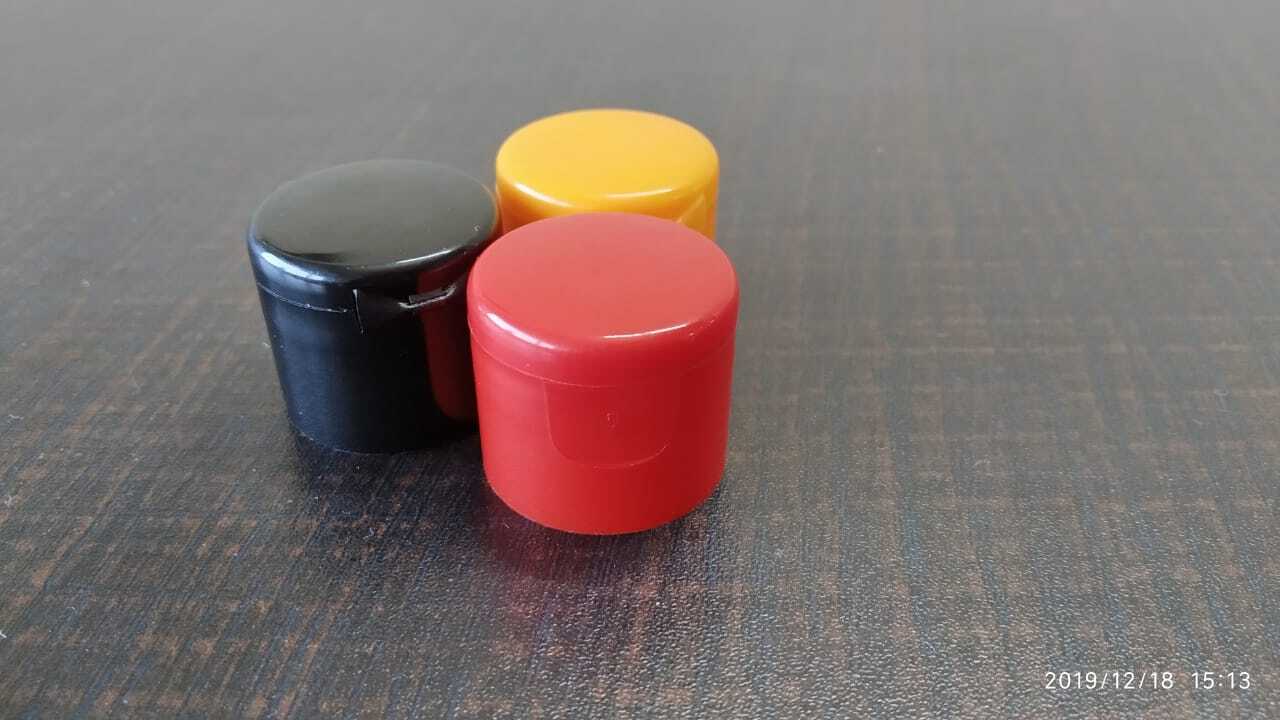 Flip Top Cap - Plastic, 19mm, 24mm, 25mm, 28mm Sizes, White Color | Ideal For Bottles, Various Lacquer Treatments