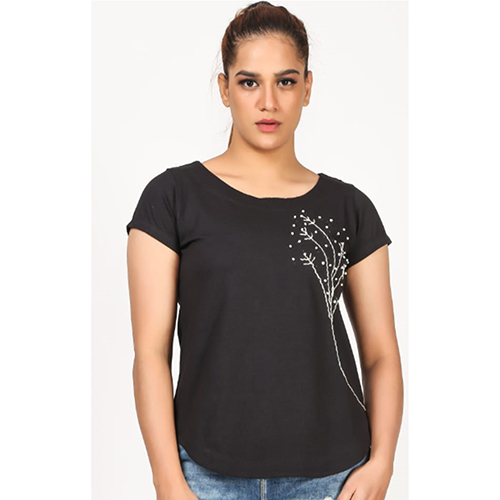 प्लेन लेडीज़ ब्लैक फैंसी टॉप