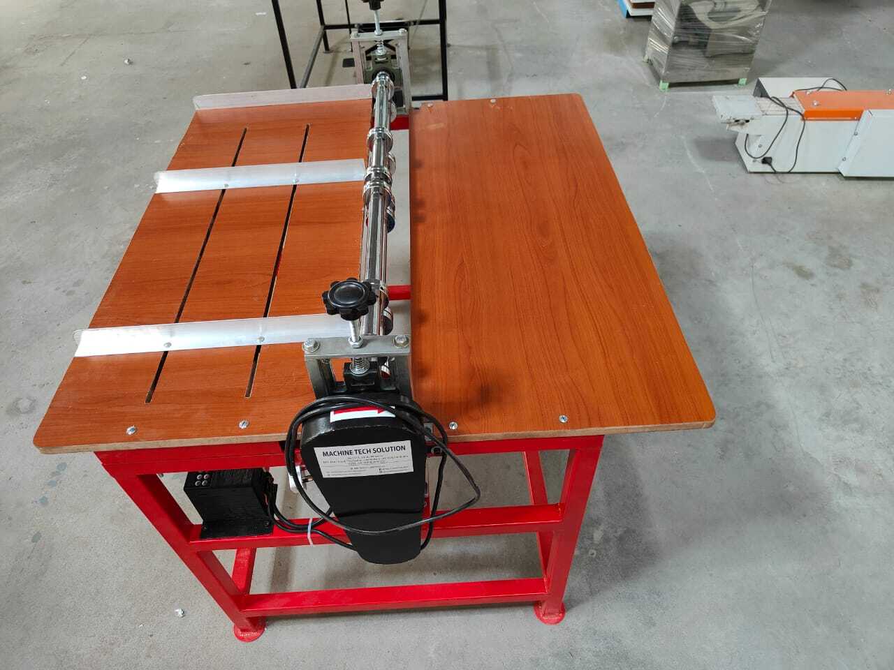 Automatic Paper Bag Creasing Machine Dimension(l*w*h): 42"*42" Inch (In)