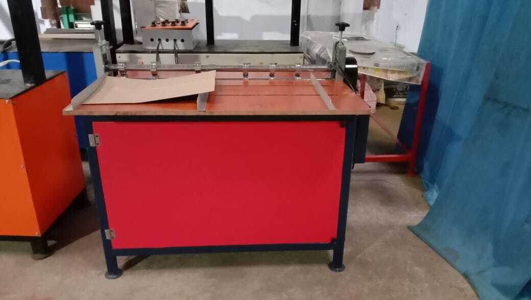 Automatic Paper Bag Creasing Machine Dimension(l*w*h): 42"*42" Inch (In)