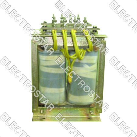 नियंत्रण ट्रांसफार्मर