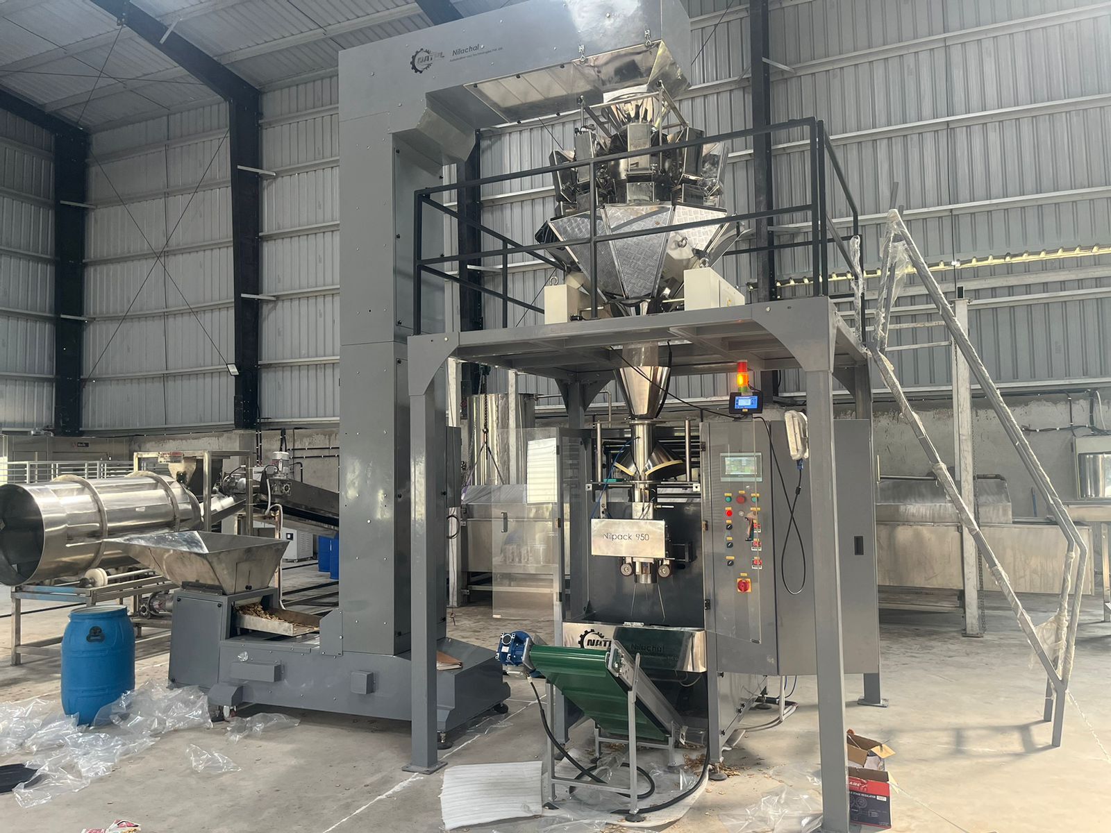 Semi-automatic Granules Pouch Packaging Machine