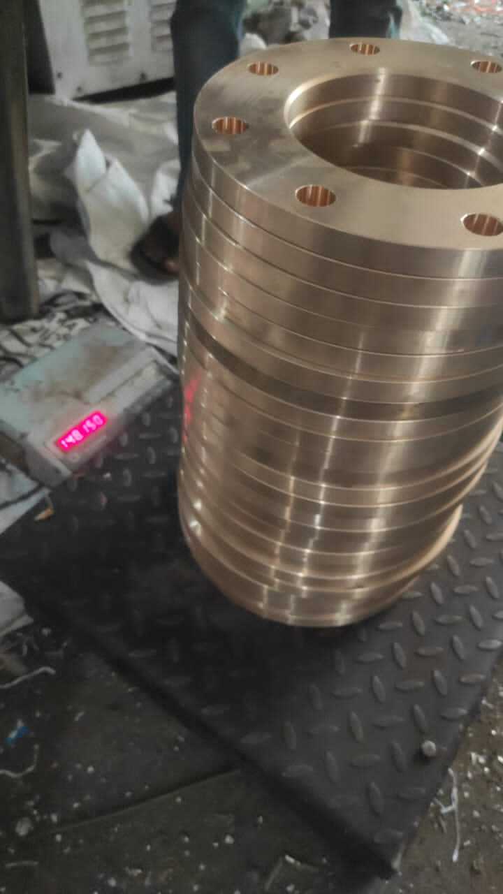 Gunmetal Flanges - 50-200 Mm Diameter, 10-50 Mm Thickness, 100-500 Psi Pressure Rating | Machined Finish, 8 Bolt Holes, For High-pressure Fluid Applications