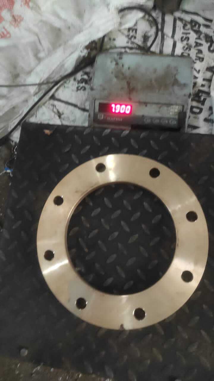 Gunmetal Flanges - 50-200 Mm Diameter, 10-50 Mm Thickness, 100-500 Psi Pressure Rating | Machined Finish, 8 Bolt Holes, For High-pressure Fluid Applications