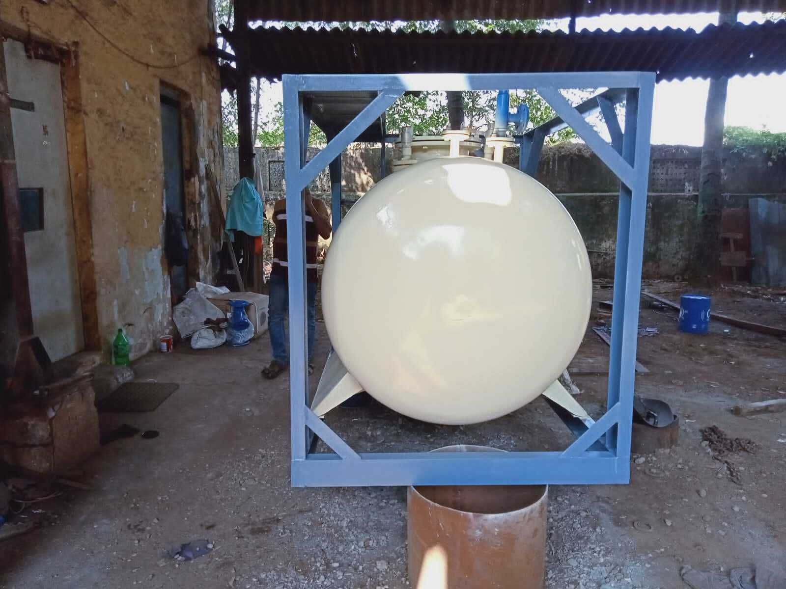 Stainless Steel Pressure Vessel By Liner Engineering Llp