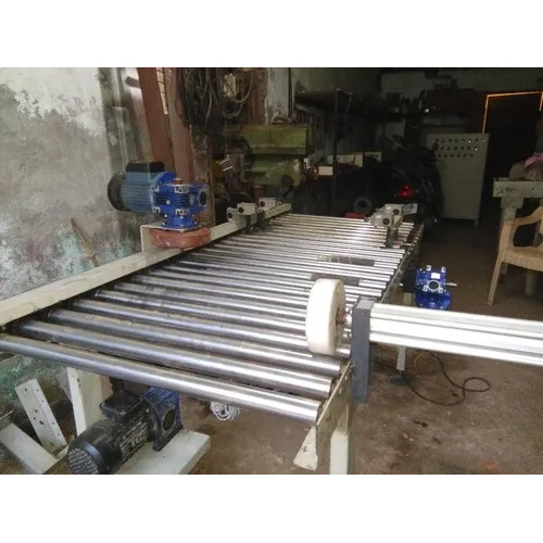 स्टेनलेस स्टील संचालित रोलर कन्वेयर