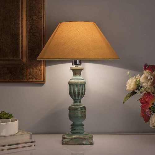 रस्टिक वुडन टेबल लैंप