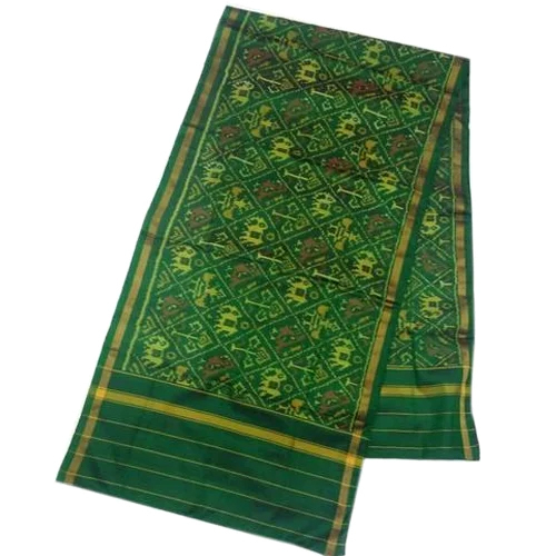 प्रिंटेड लेडीज़ पेटोला स्टोल