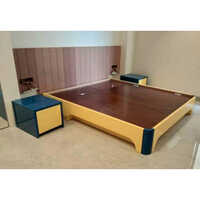 वुड मॉडर्न डबल बेड