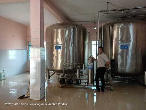 Automatic Soft Drink Plant - Stainless Steel, 30 bpm - 120 bpm Capacity | PLC Control System, Homogenizer Mixer, 1-Year Warranty 