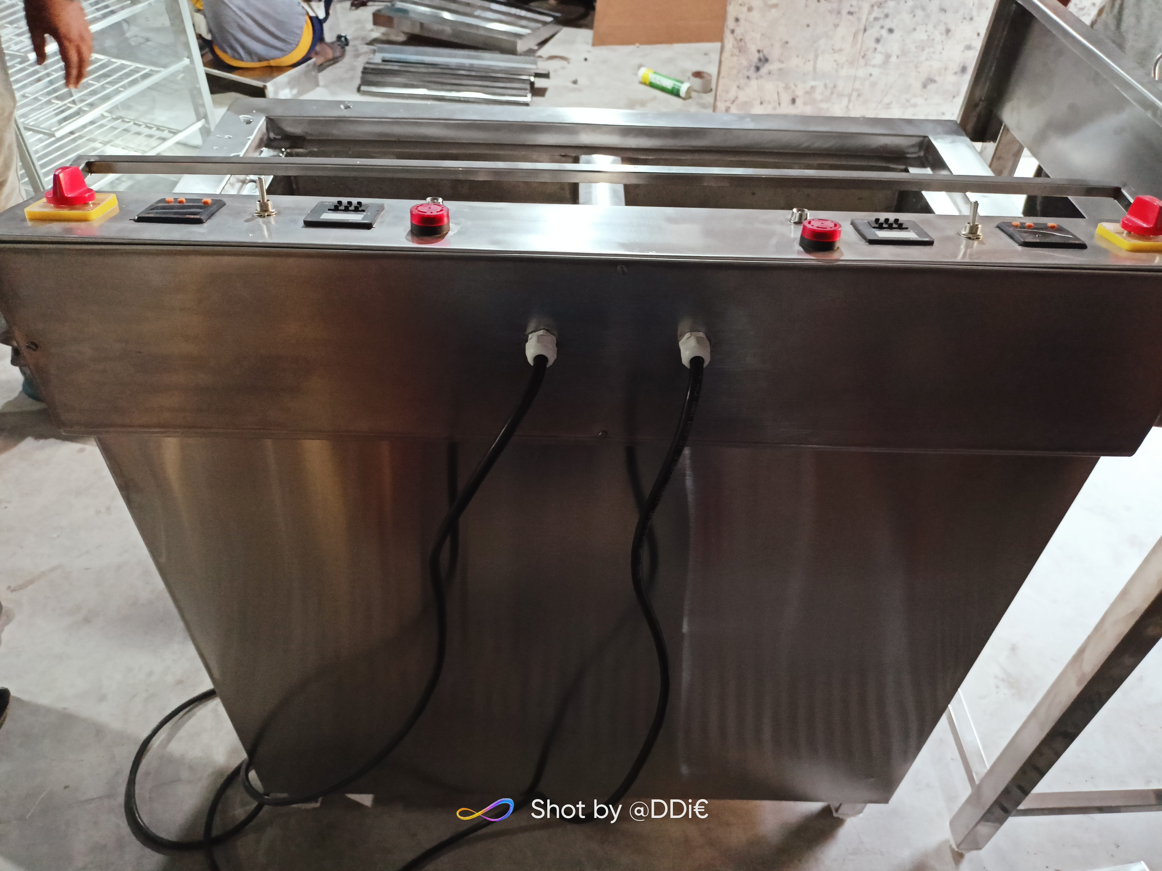 Double Deep Fat Fryer 20 Litre Energy Source: Electric