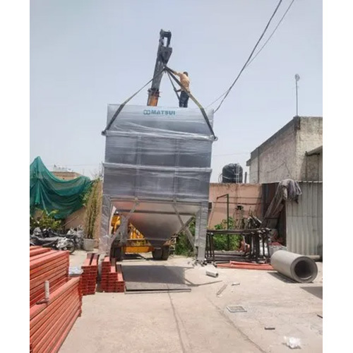 Hopper Bottom Silos - Mild Steel & Stainless Steel, 50-100 Ton Storage Capacity, Polished Finish, Cylindrical Bottom Design