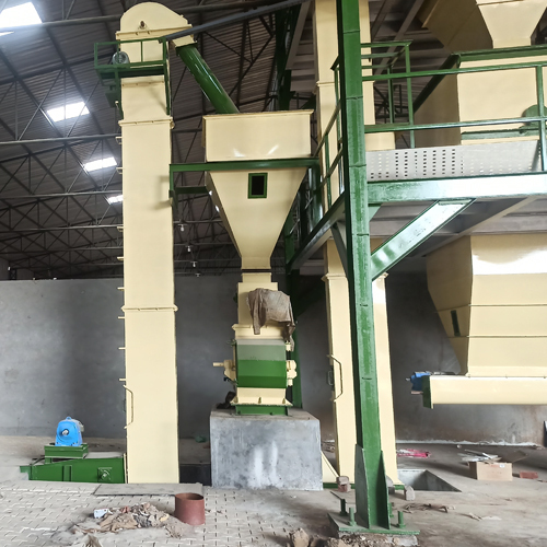 Automatic Cattle Feed Plant - Stainless Steel, Semi-automatic Design | Electric Drive, Frequency Speed Control