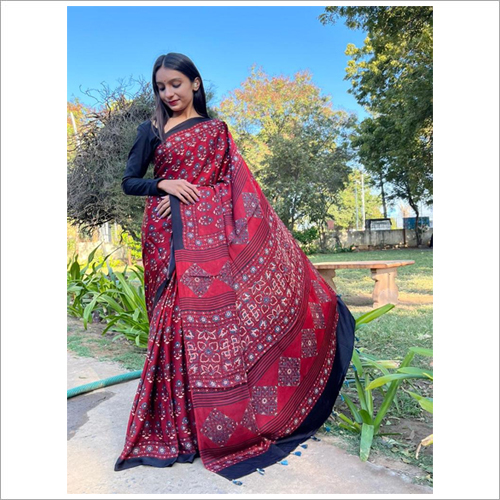 कॉटन सिल्क अजरख प्रिंट साड़ी