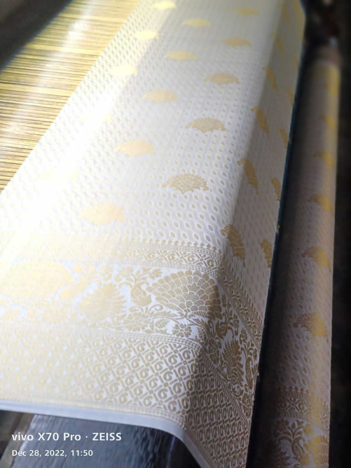 Rich Pallu Saree - Silk Material, Cream Base, Printed Pattern | Breathable, Washable, Dry Clean Only, All Season Wear