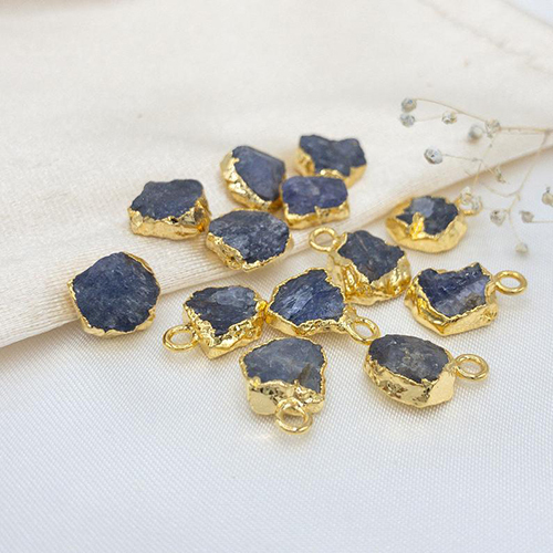 Same As Photo 8-10mm Size Raw Tanzanite Electroplated Pendant