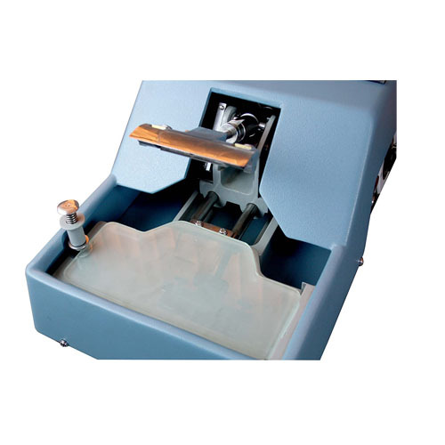 Knife Sharpener Microtome Capacity: Na