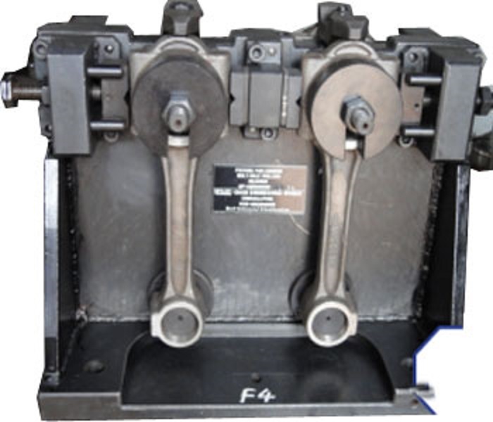 Fixtures For Connecting Rod - Color: Black