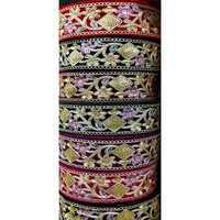 मल्टीकलर क्लासिक एम्ब्रायडरी लेस