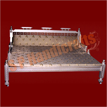 लकड़ी का फर्नीचर