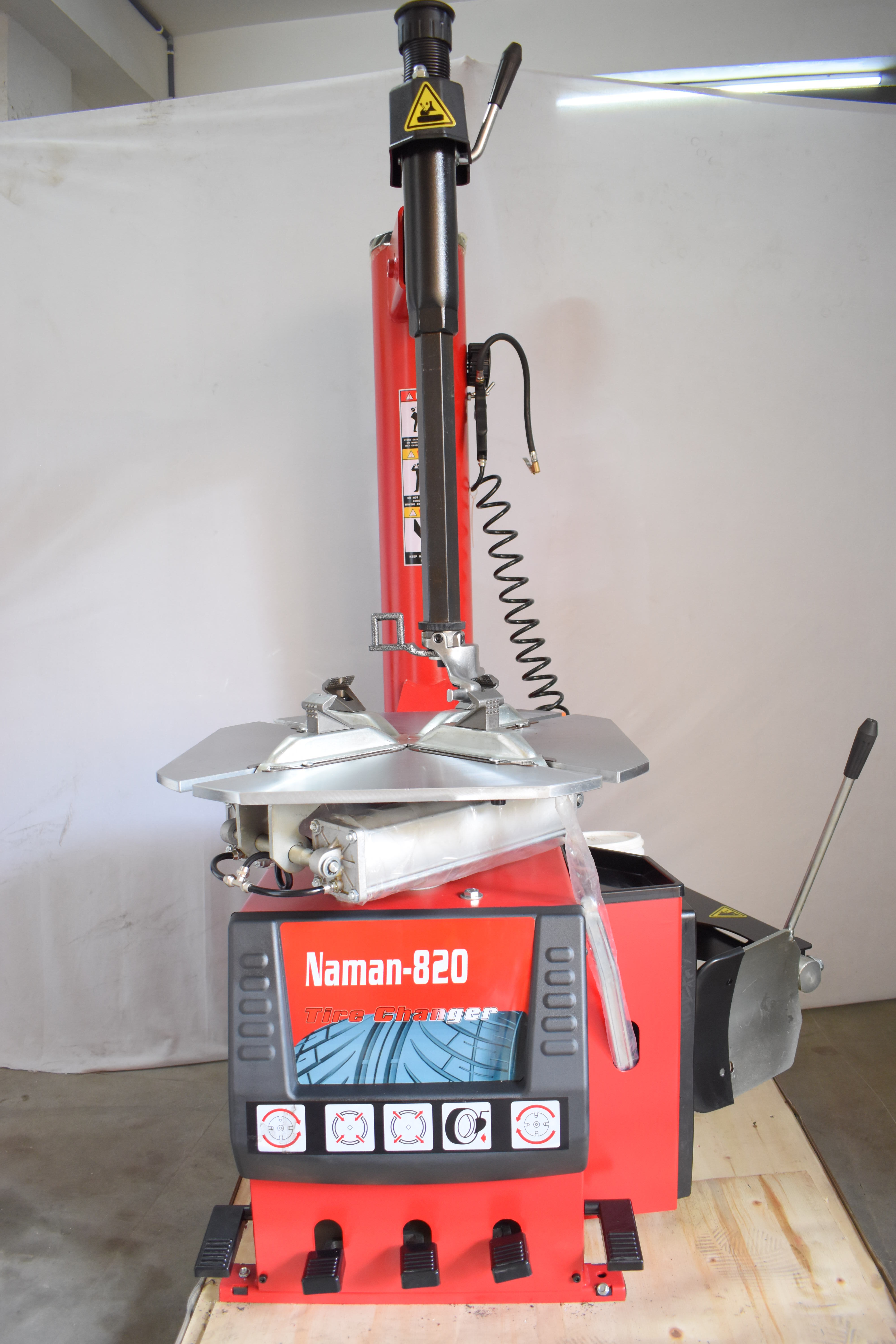 Automatic Tyre Changing Machine Width: Max. 10" Millimeter (Mm)
