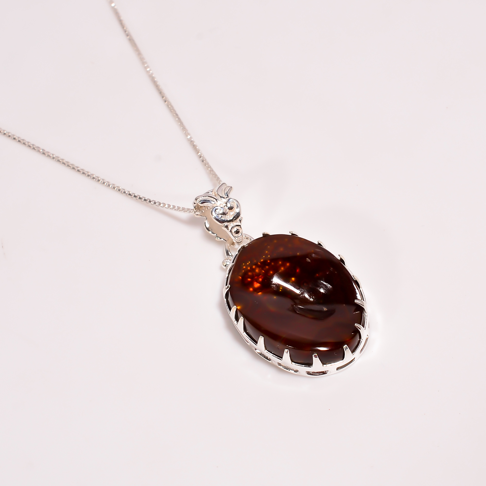 Mexican Fire Agate 925 Sterling Silver Chain Pendant Necklace Girls Fashion Necklace Exporter - Gender: Women