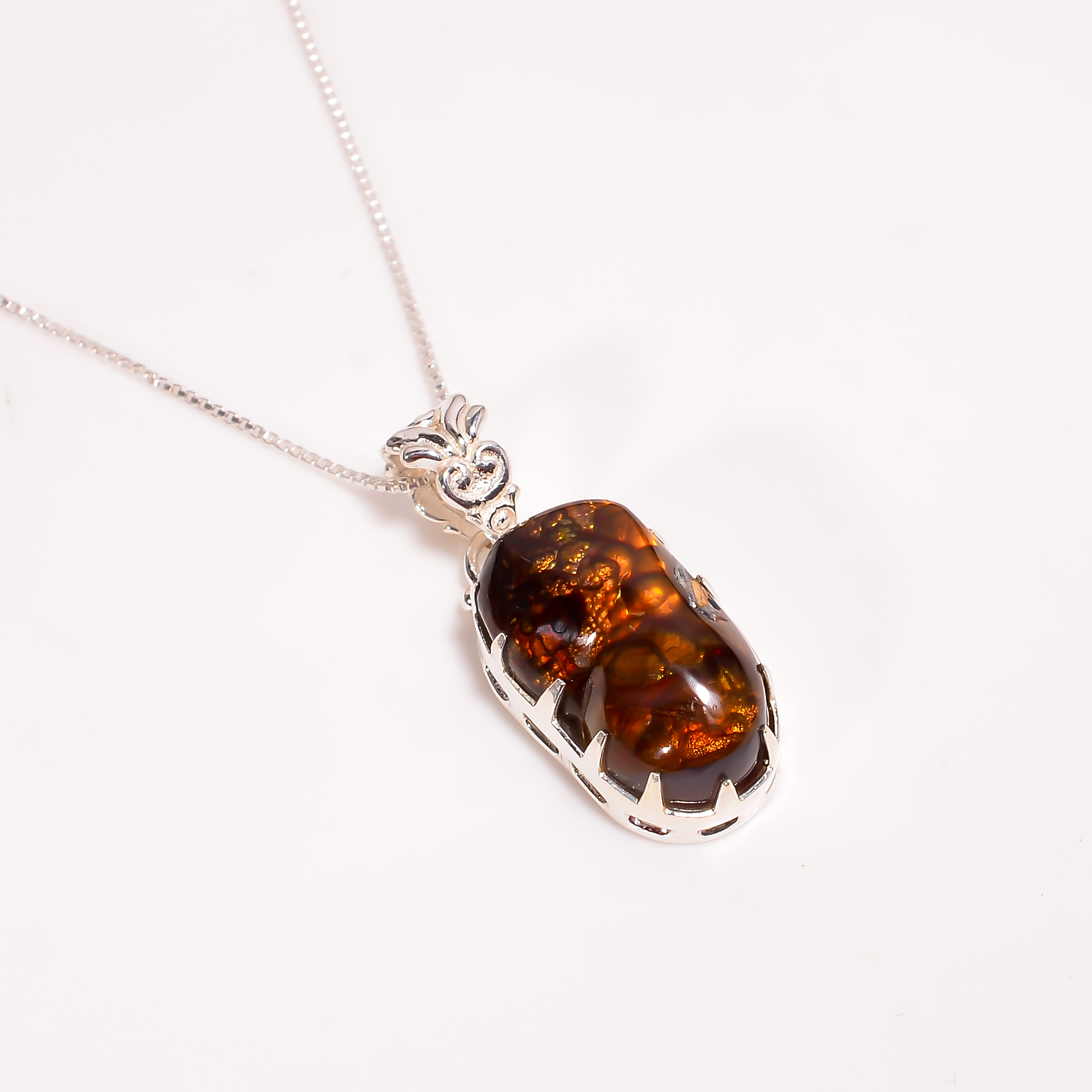 Mexican Fire Agate 925 Sterling Silver Chain Pendant Necklace Girls Fashion Necklace Exporter - Gender: Women