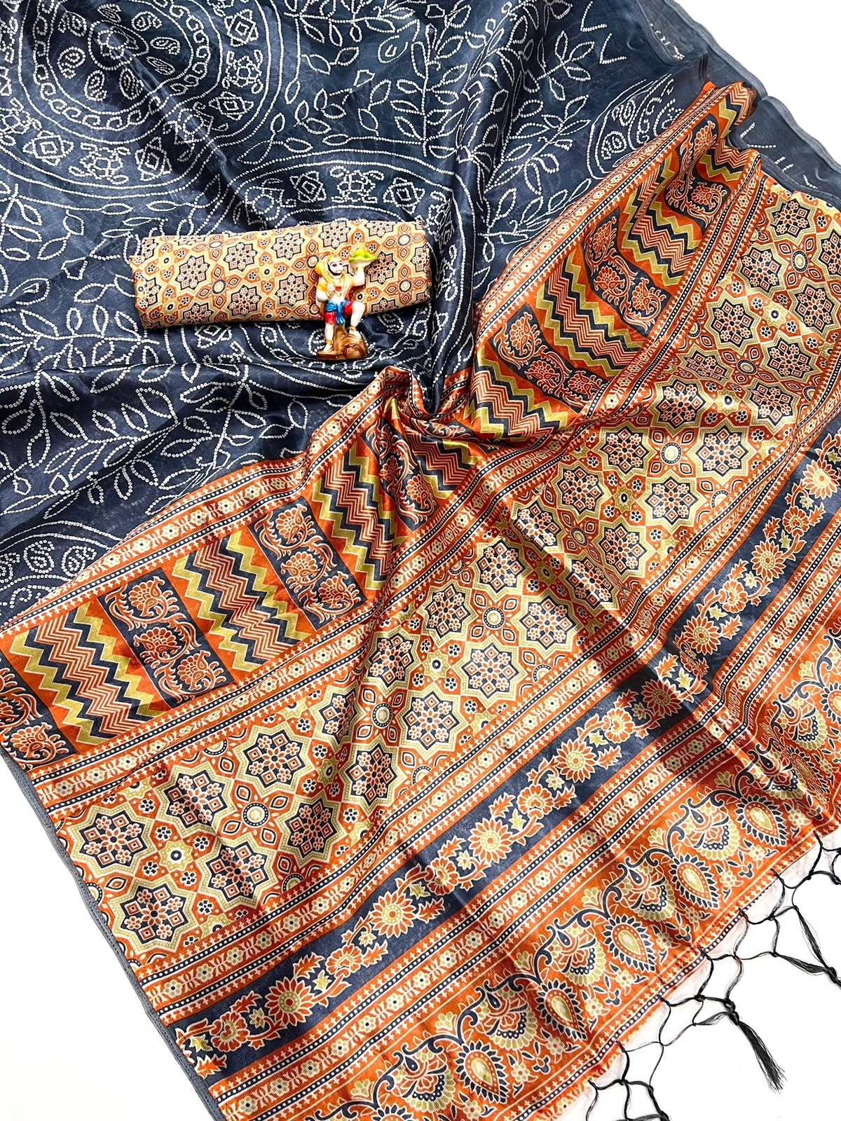 Silk Cotton Saree - Color: Purple With Multicolor Patterns