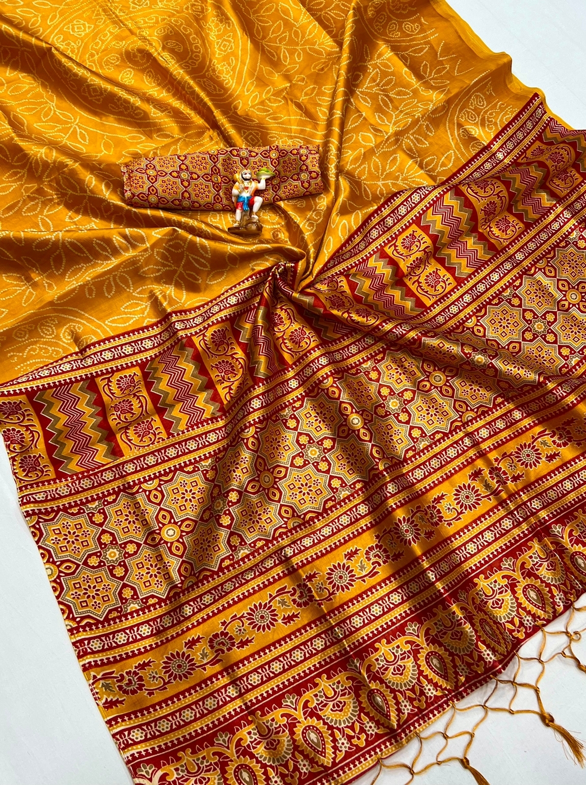 Silk Cotton Saree - Soft Jute Fabric, Contrast Blouse With Jallar Attach, Printed Pattern For All Seasons, Available In 06 Vibrant Colors