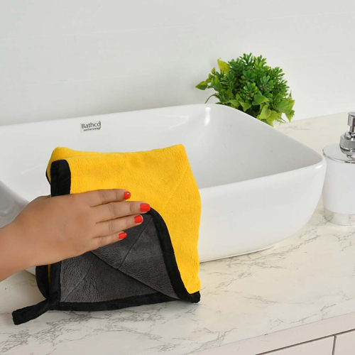 Double Sided Wet And Dry Duster - Cotton Material, Commercial Use | High Quality Cleaning Tool For Versatile Dusting Applications