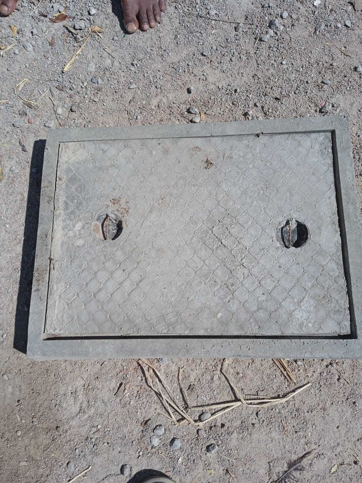 Precast Square Manhole Frames And Covers - Application: Drainage