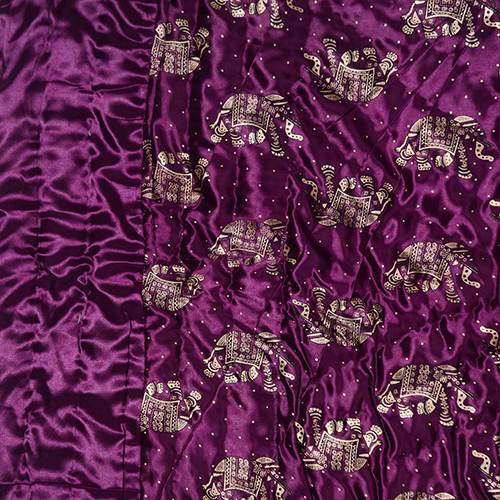 Hathi Print Wi Ne Satin Quilt Size: Full