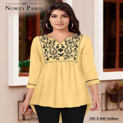 Ladies Top By Fabzone Exporter