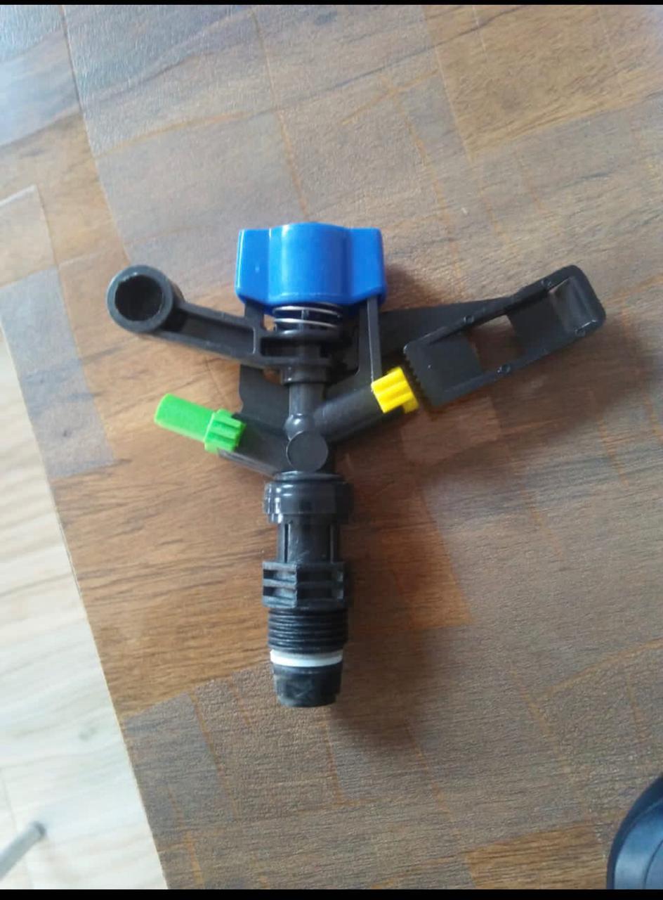 Mini Sprinkler - Metal 12 Inches, Silver Nozzle Type - Drip Irrigation For Agriculture Use, 10 Pack | Lightweight At 0.1 Kg, Efficient Water Distribution