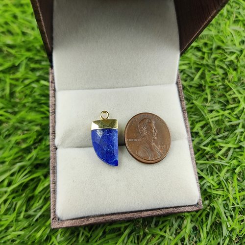 Same As Photo Dyed Sapphire Gemstone Horn Shape 16x10mm Electroplated Charms