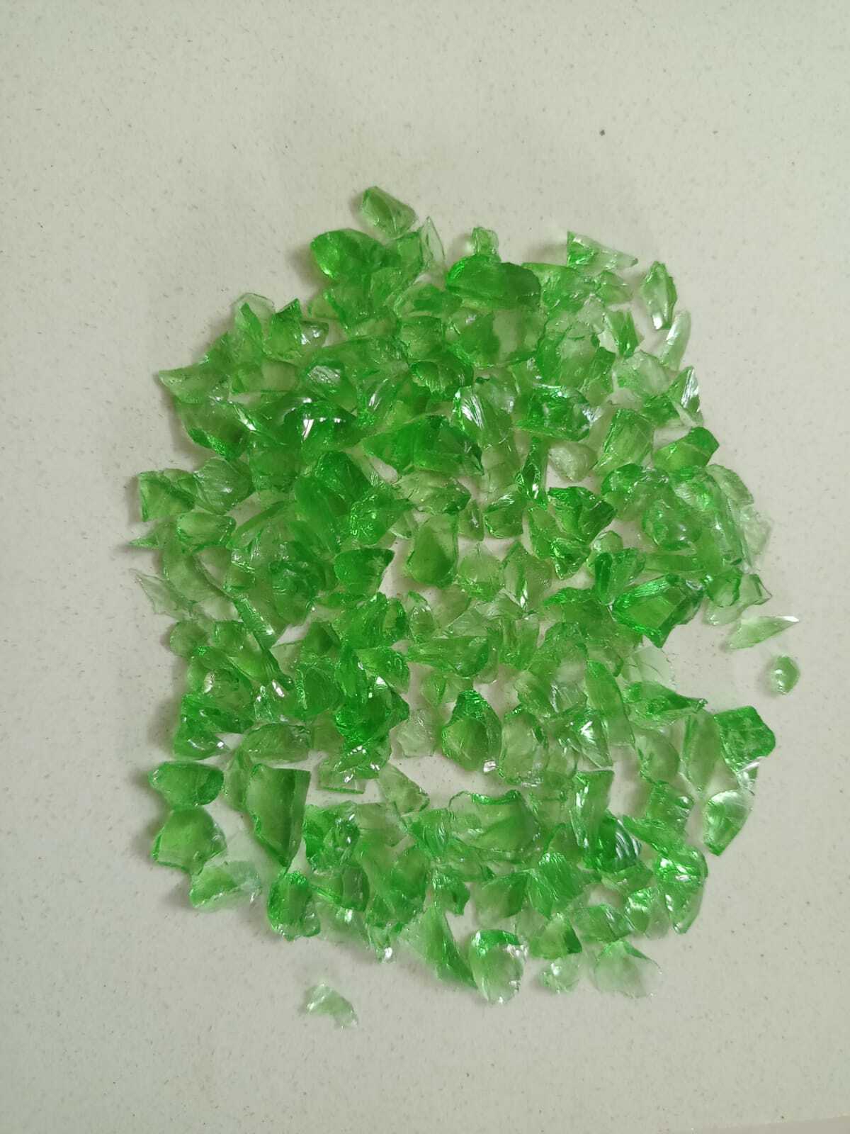 Marble Red Color Recycling Crushed Crumb Glass Chips With Supper Glossy Shinny